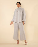 READY TO WEAR FRONT DETAIL SET IN GREY